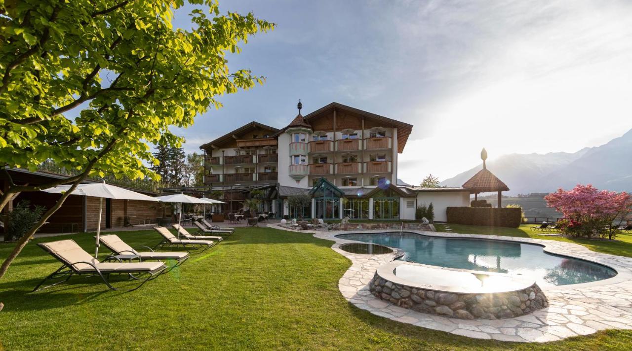 Hotel Burggraeflerhof Merano Exterior foto