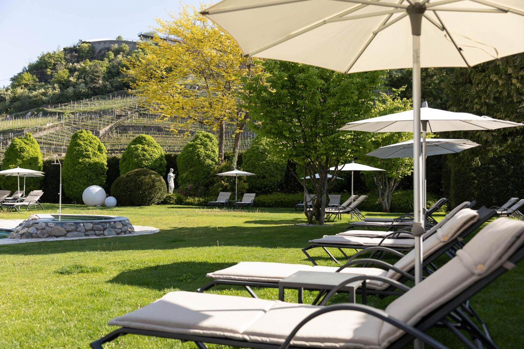 Hotel Burggraeflerhof Merano Exterior foto